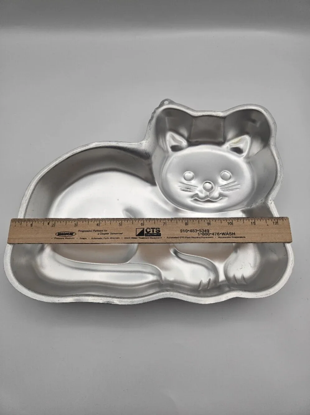 Vintage Wilton 1989 Cutie Cat Aluminum Cake Pan With Insert